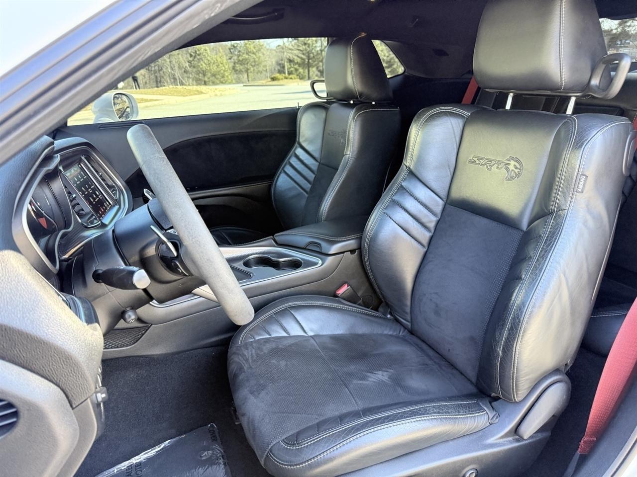 Dodge Challenger  2019