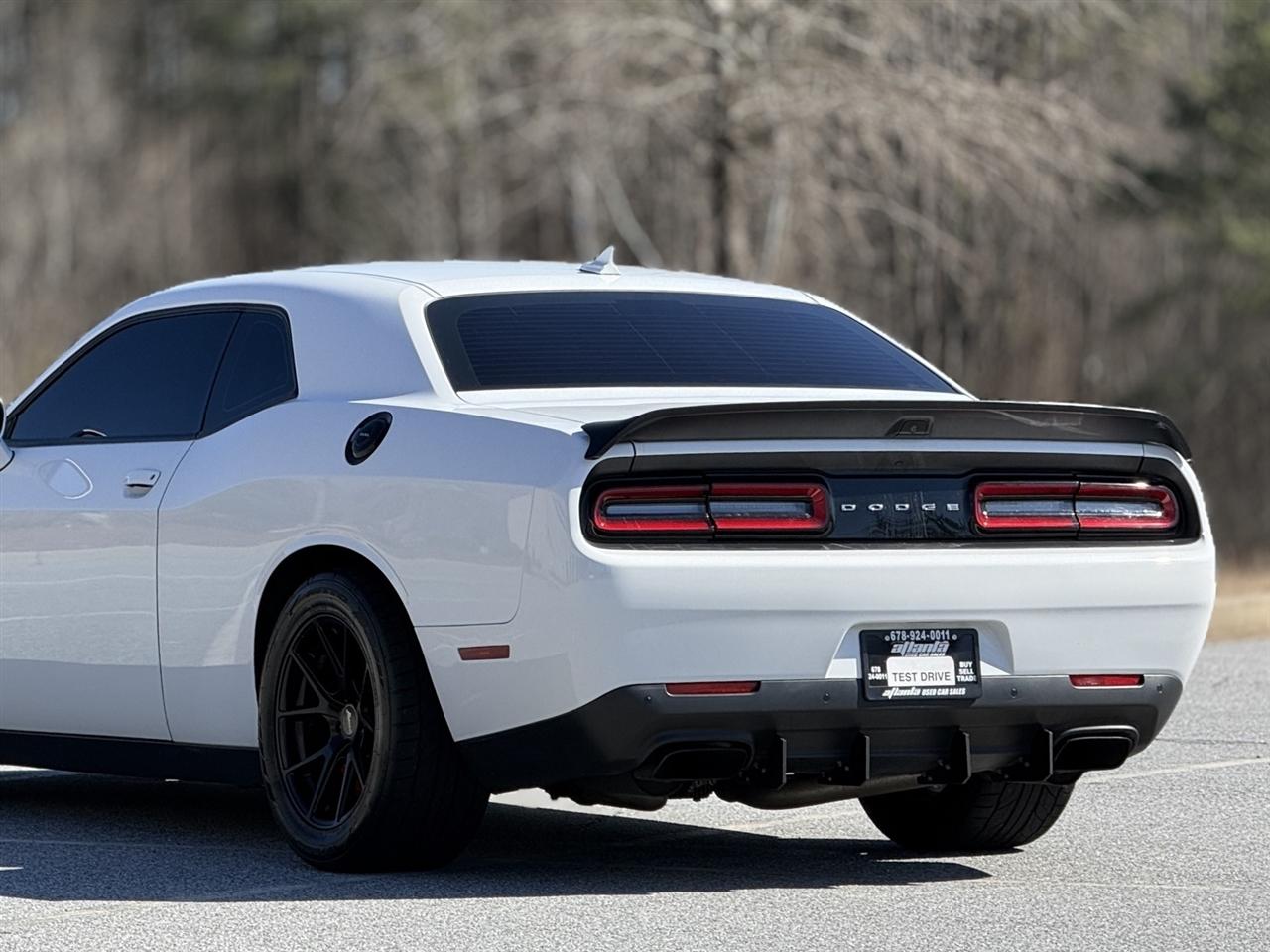 Dodge Challenger  2019