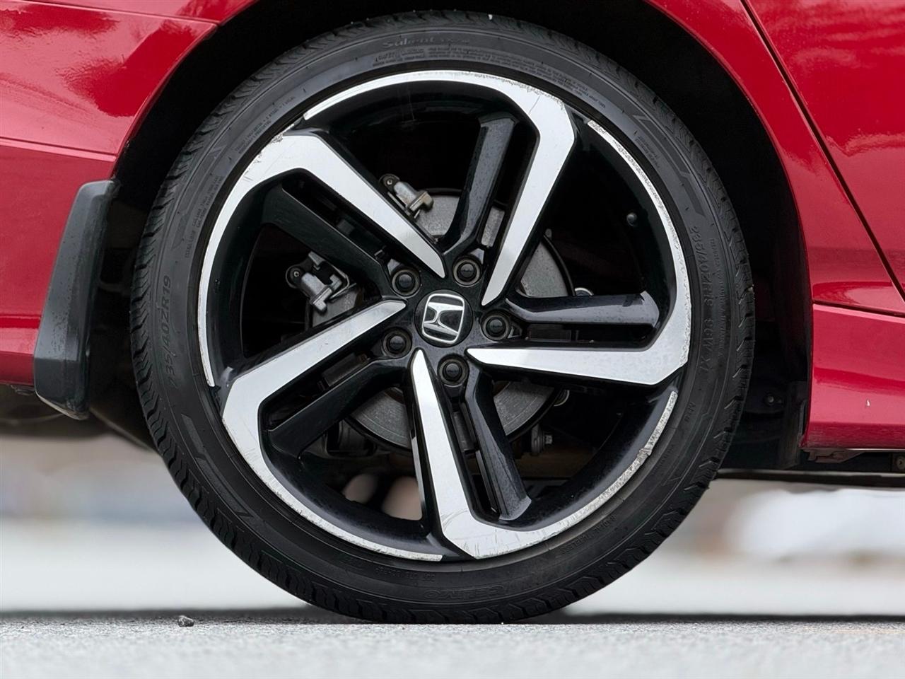 Honda Accord Sedan  2021