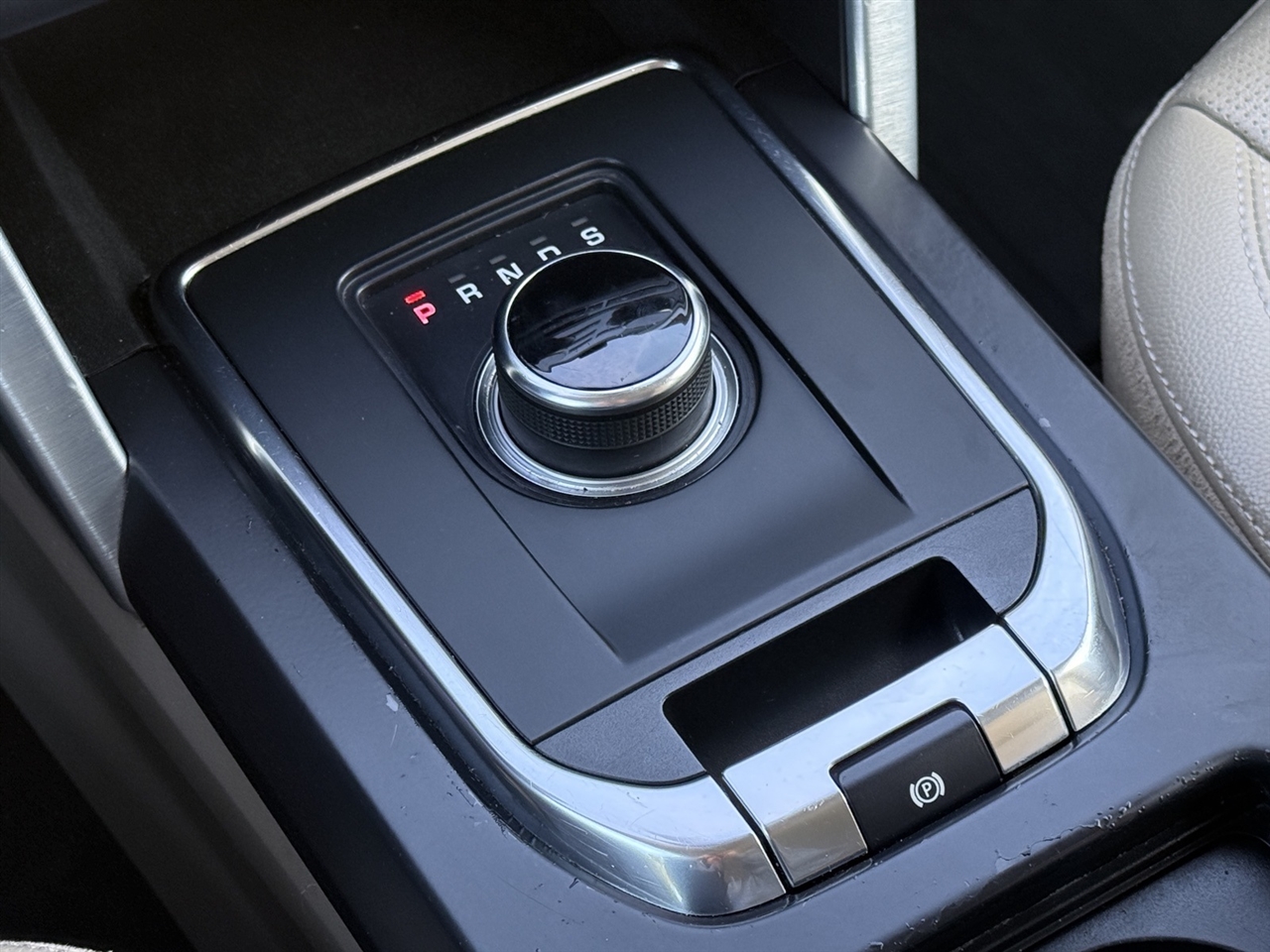 Land Rover Discovery Sport  2019