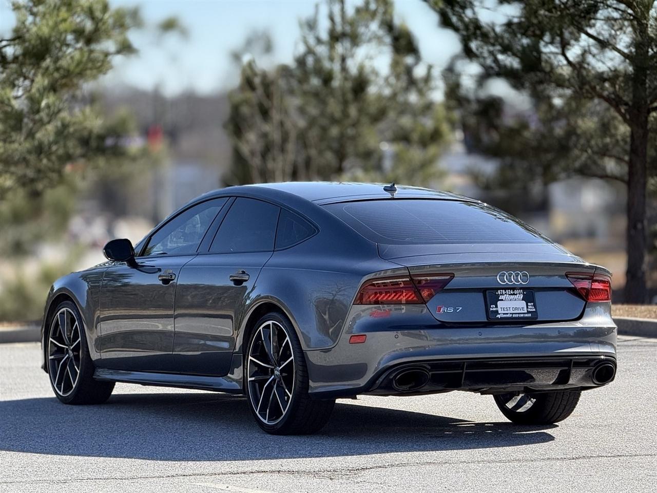 Audi RS 7  2017