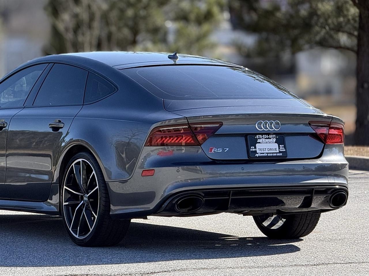 Audi RS 7  2017
