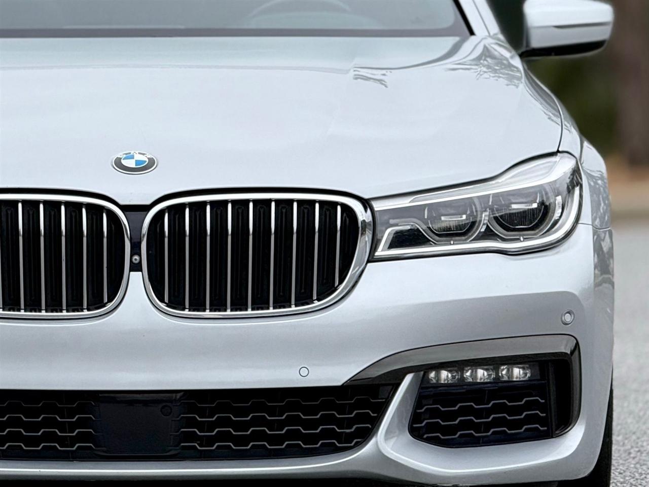 BMW 7 Series  2018
