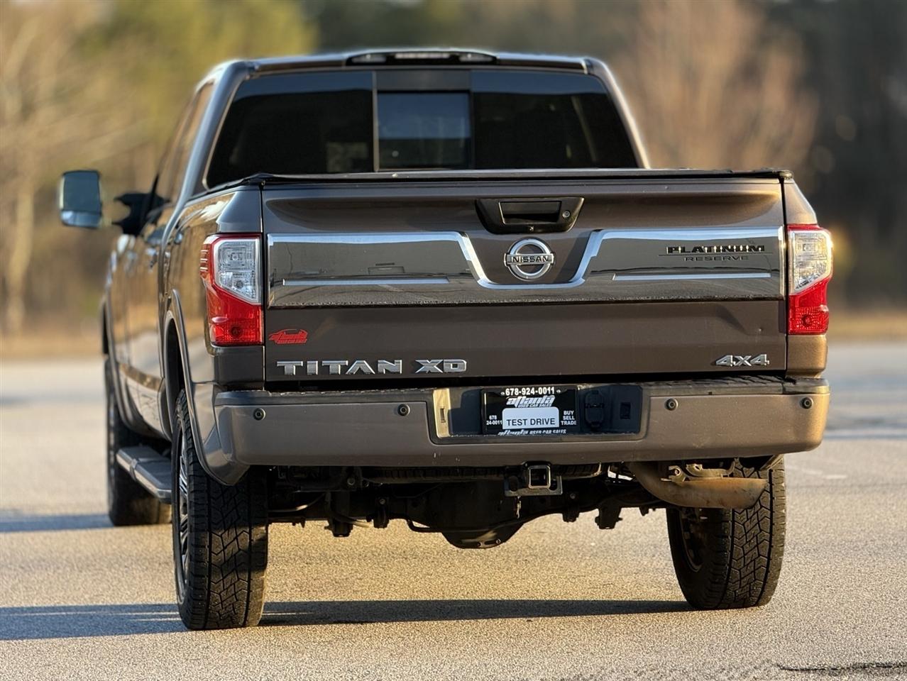 Nissan Titan XD  2016