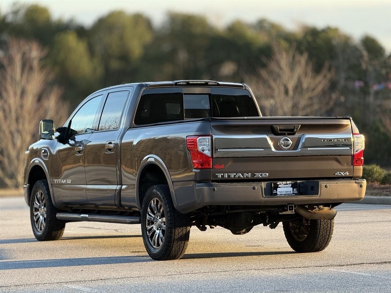 Nissan Titan XD  2016