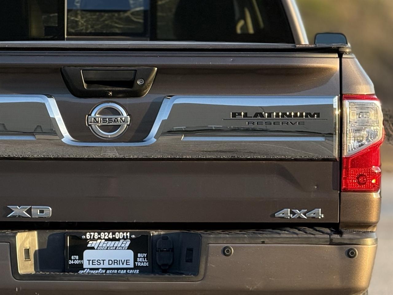 Nissan Titan XD  2016