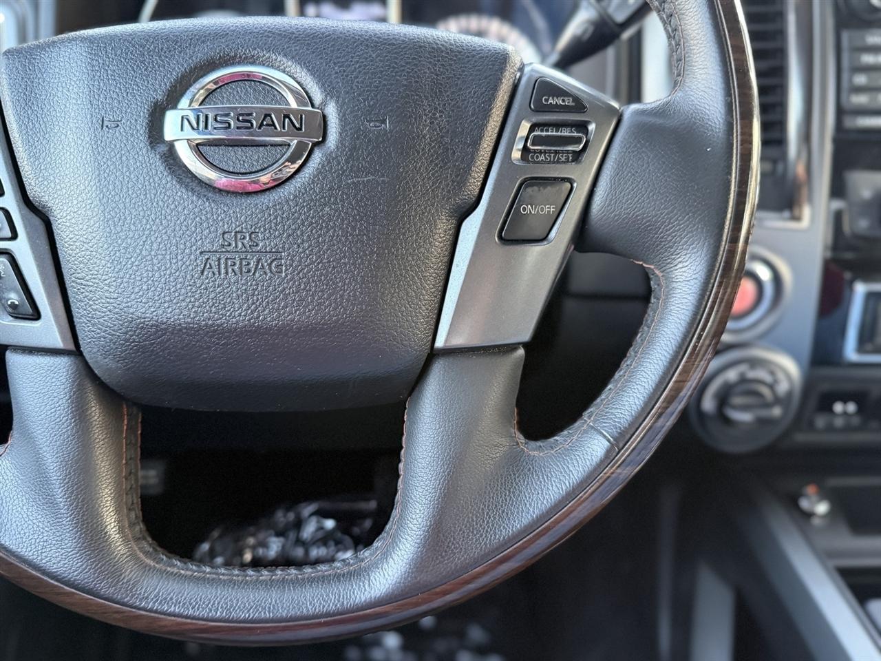 Nissan Titan XD  2016