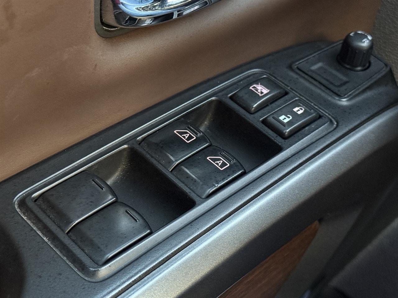 Nissan Titan XD  2016