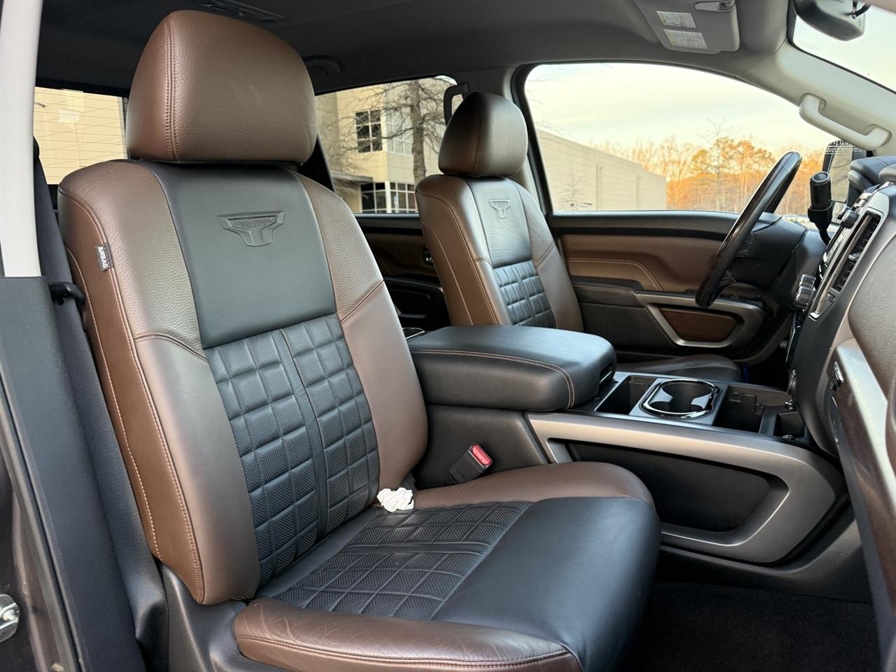 Nissan Titan XD  2016