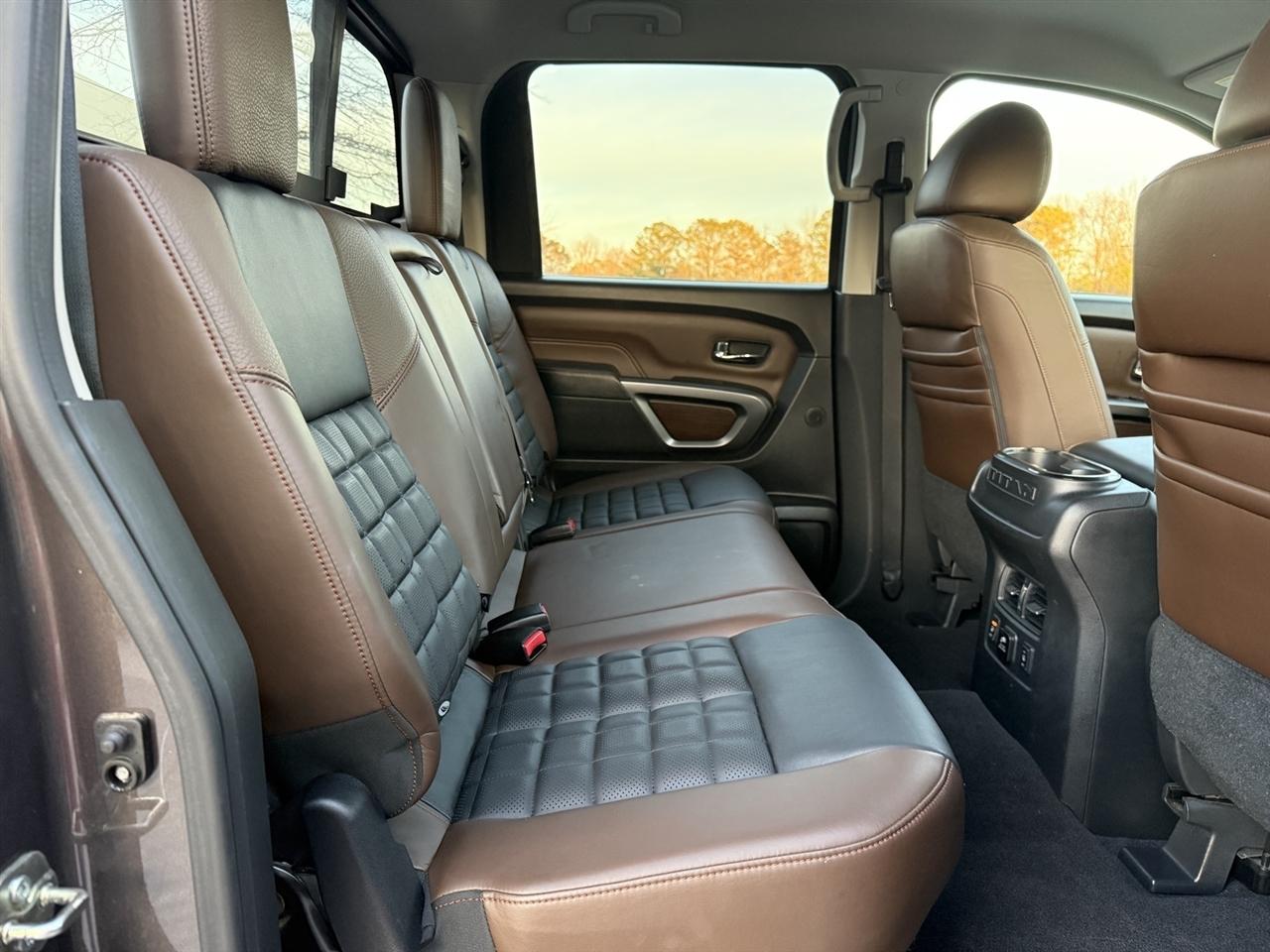 Nissan Titan XD  2016