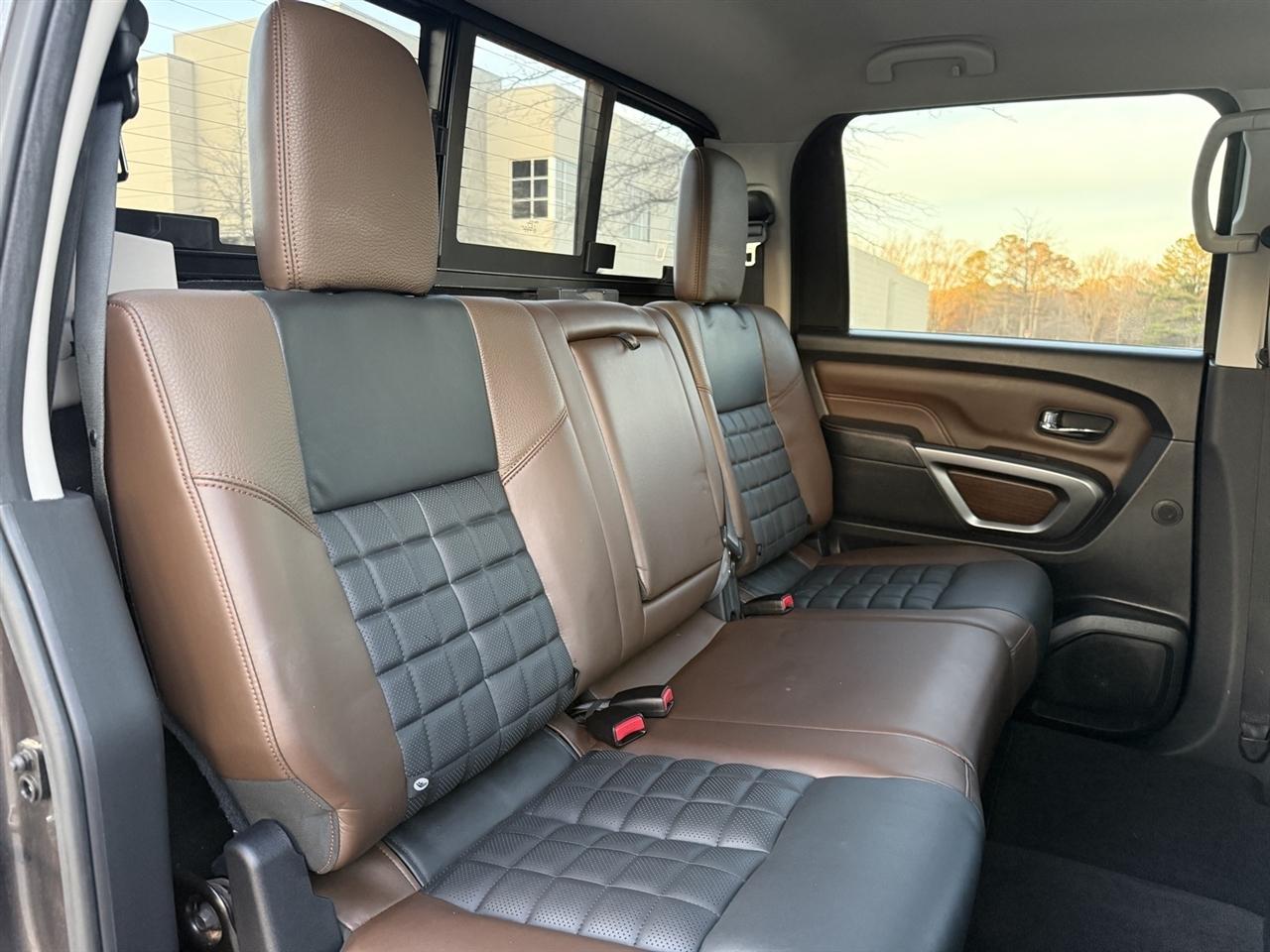 Nissan Titan XD  2016