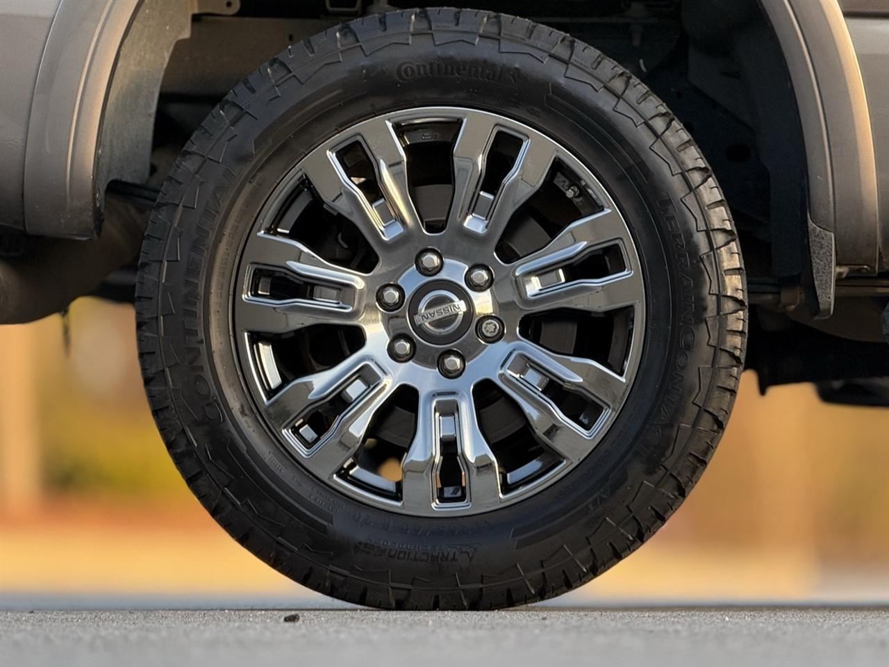 Nissan Titan XD  2016