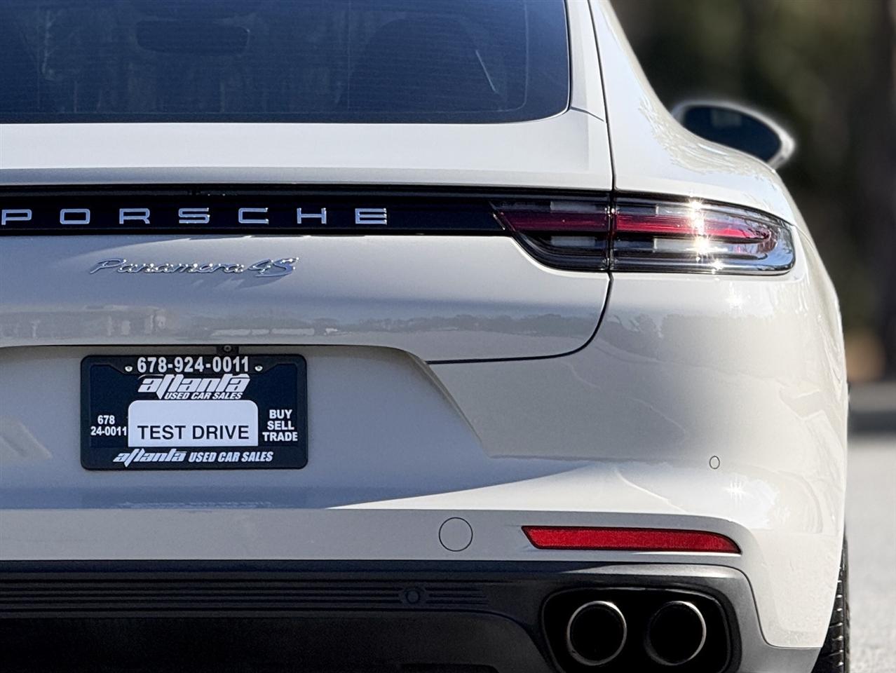 Porsche Panamera  2018