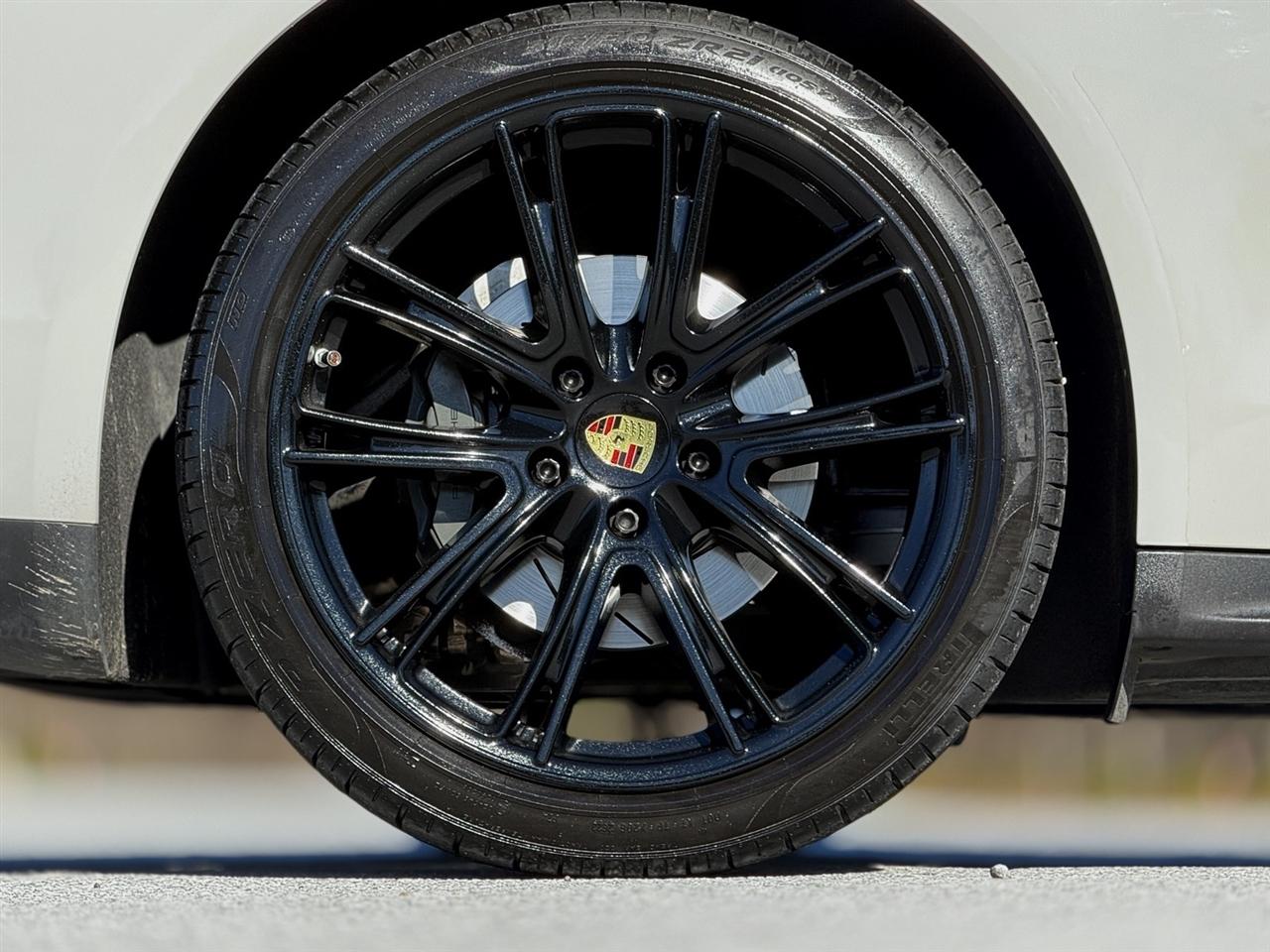 Porsche Panamera  2018