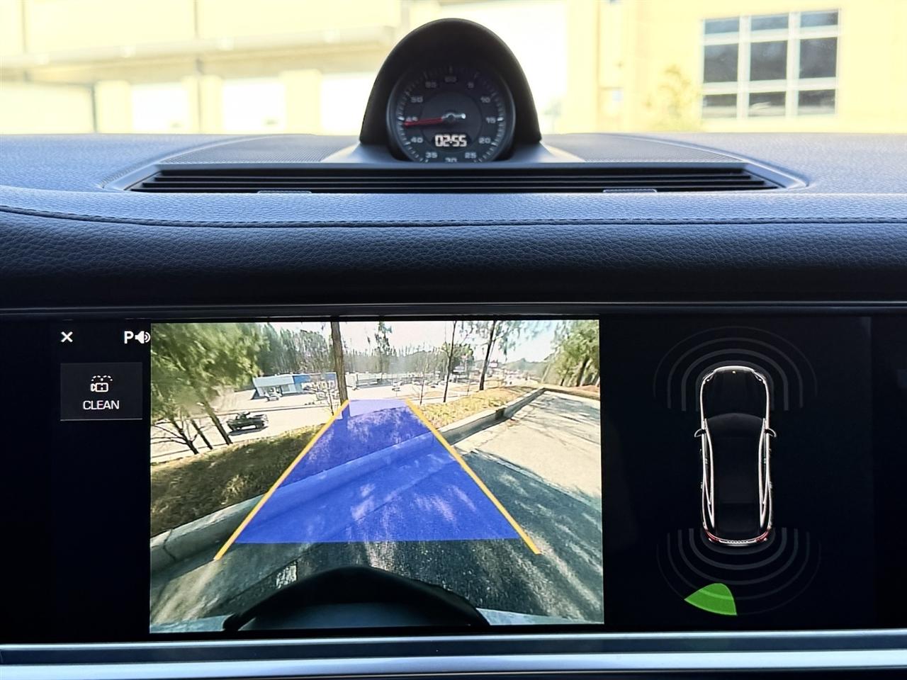 Porsche Panamera  2018