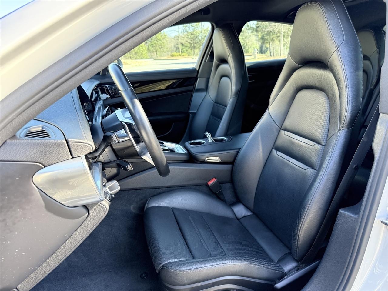 Porsche Panamera  2018