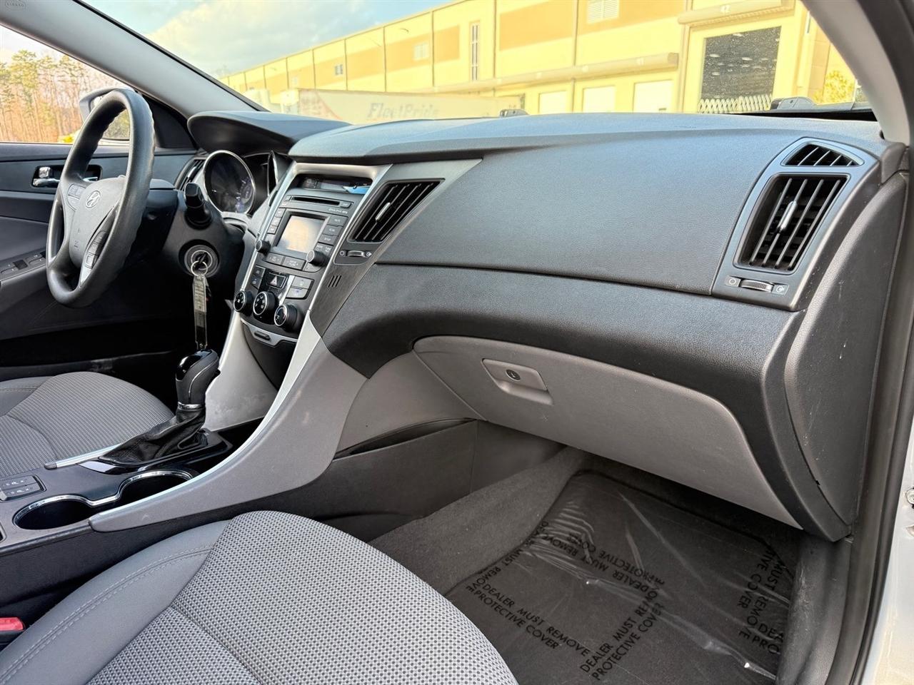 Hyundai Sonata  2014