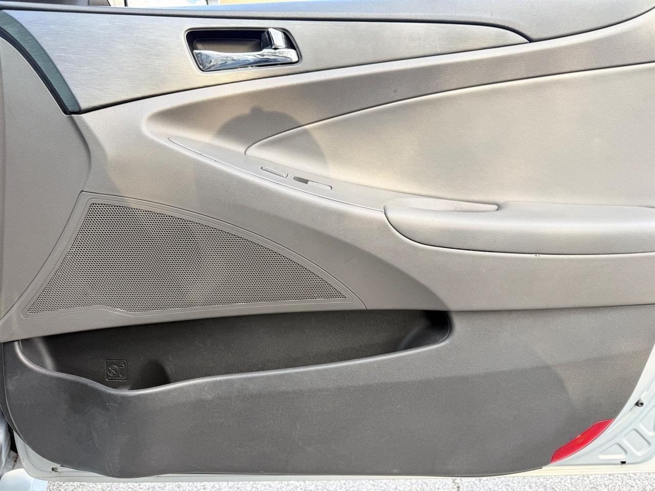 Hyundai Sonata  2014