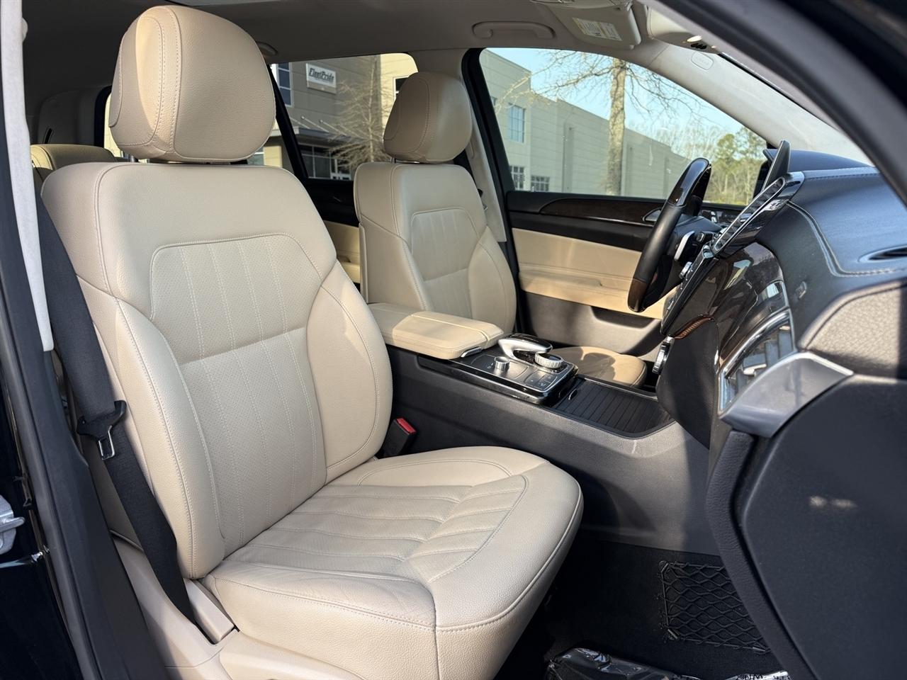 Mercedes-Benz GLS  2018