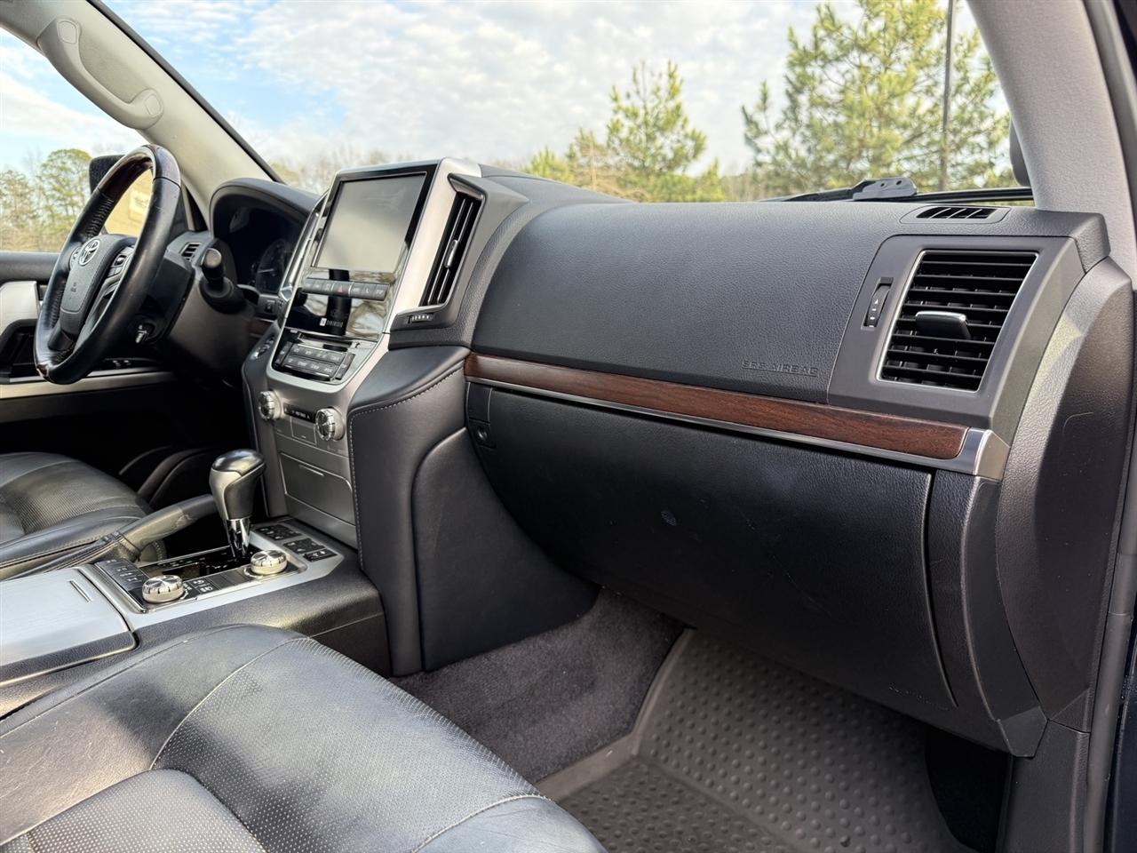 Toyota Land Cruiser  2017