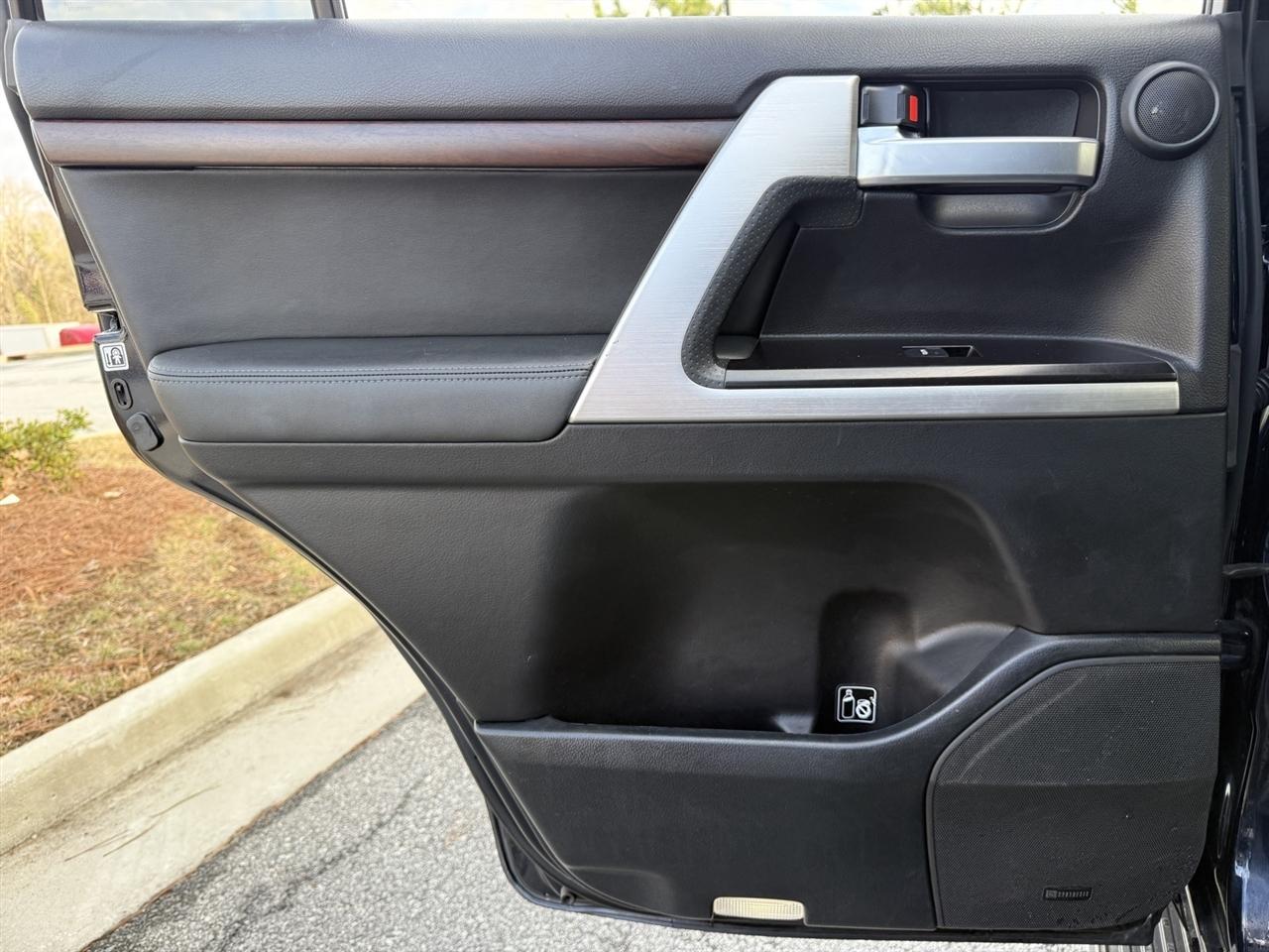 Toyota Land Cruiser  2017