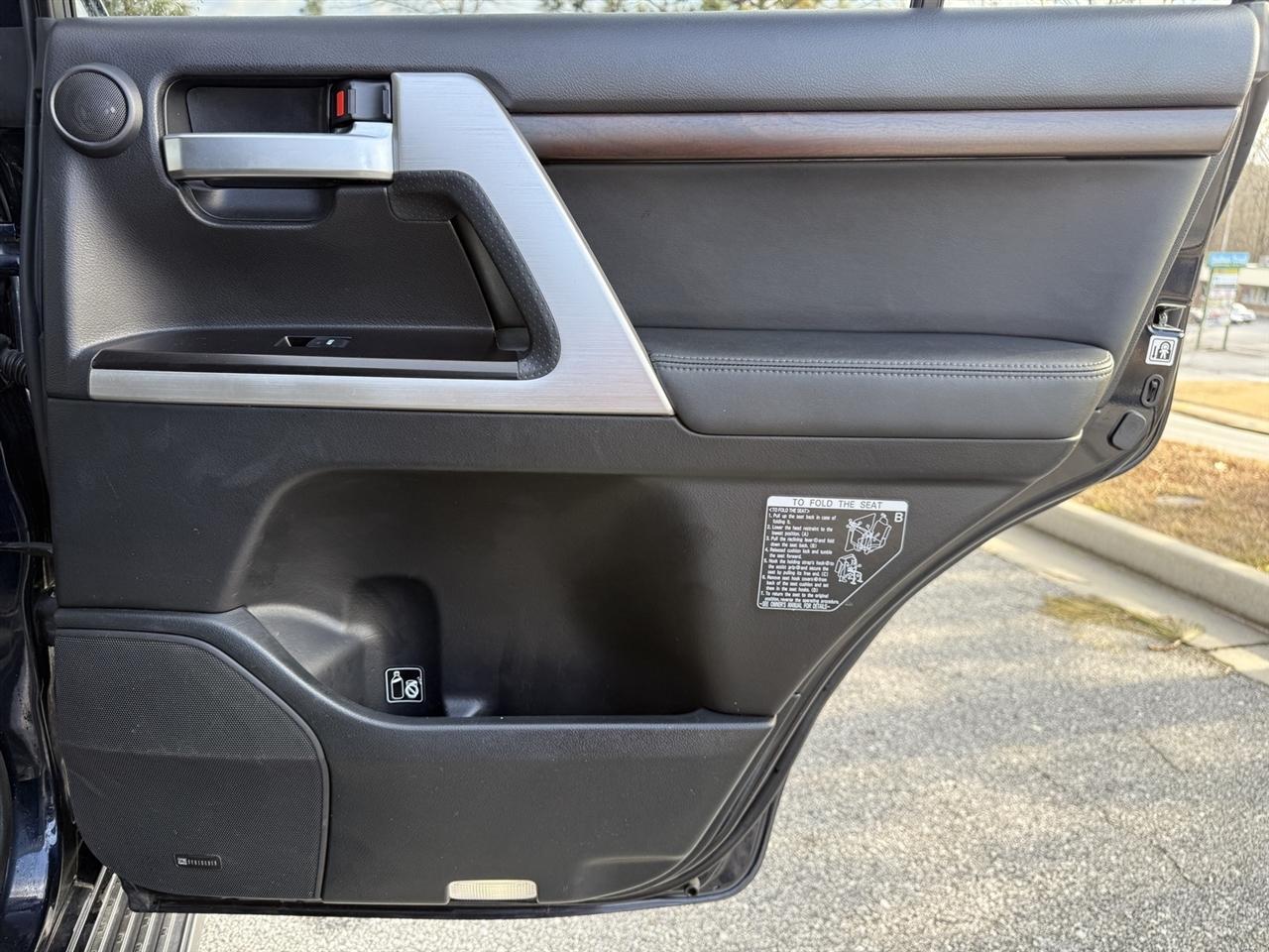 Toyota Land Cruiser  2017