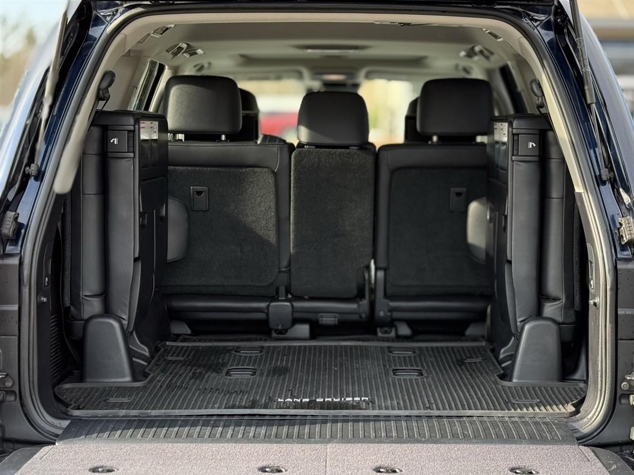 Toyota Land Cruiser  2017