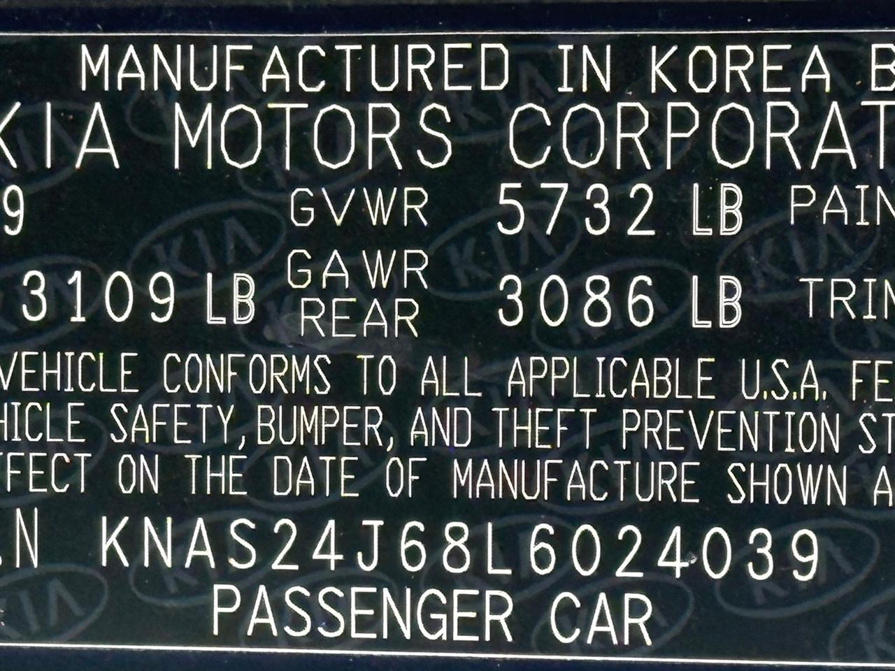 Kia K900  2020