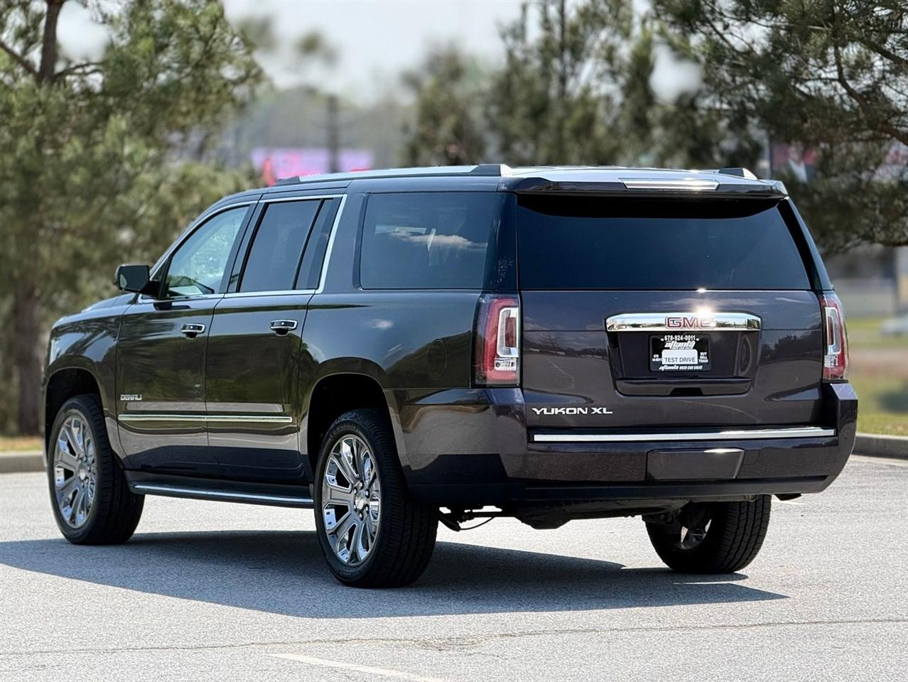 GMC Yukon XL  2016