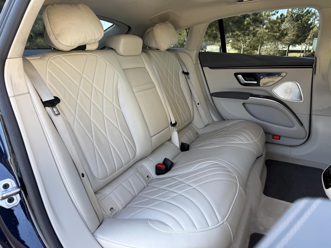 Mercedes-Benz EQS  2022