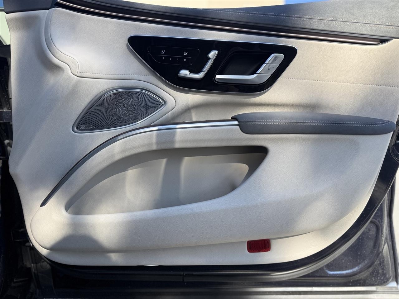 Mercedes-Benz EQS  2022