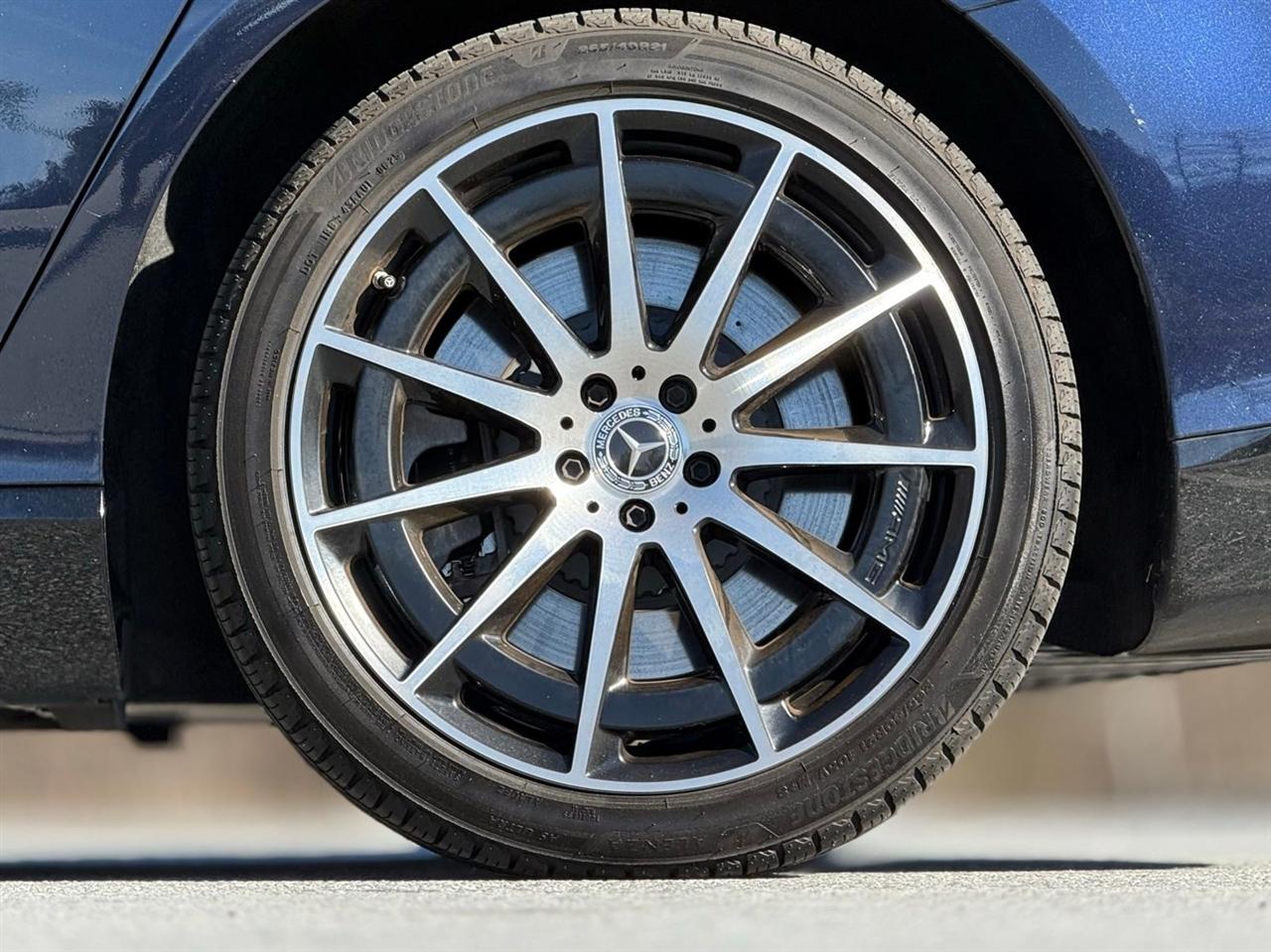 Mercedes-Benz EQS  2022