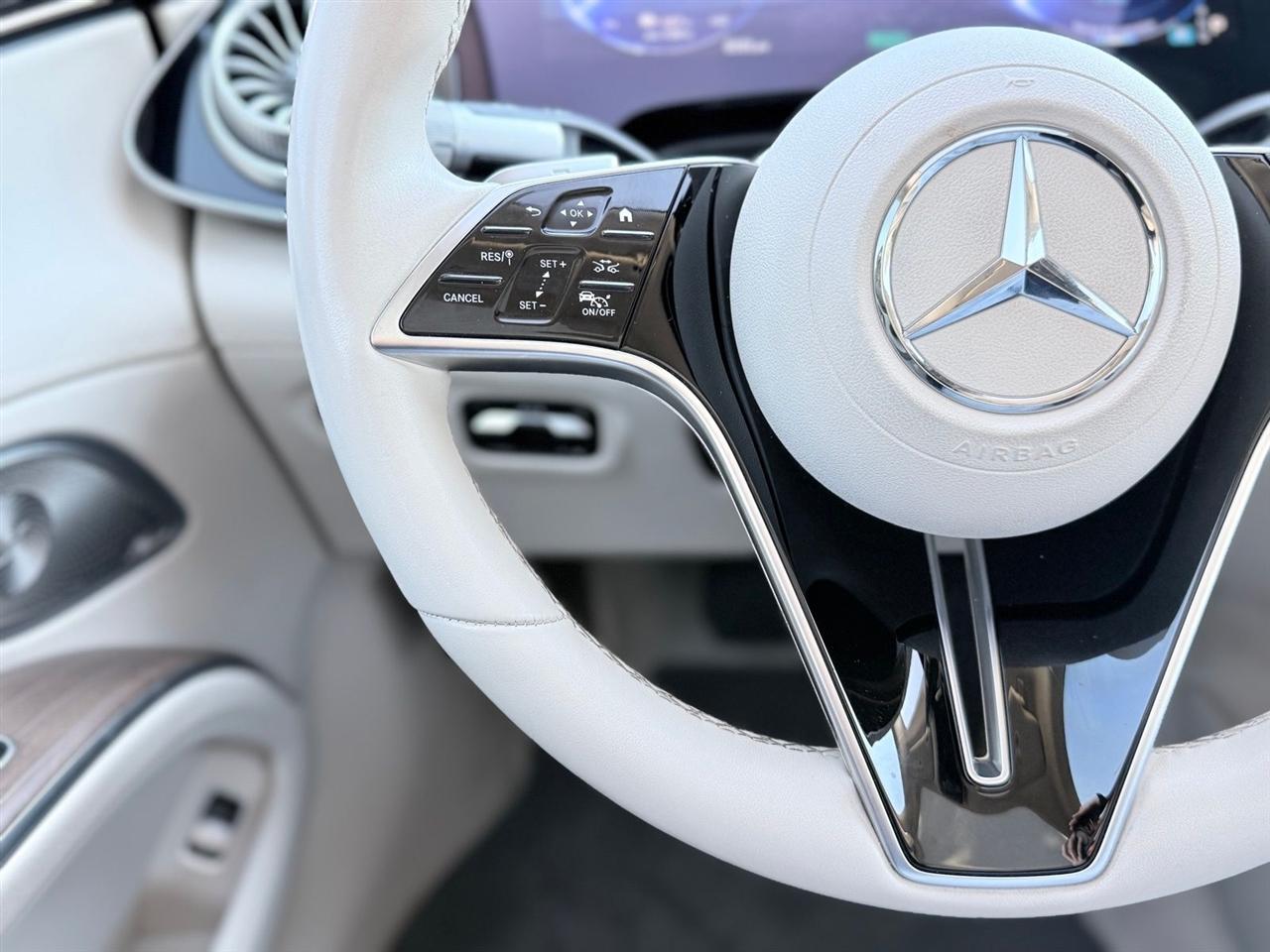 Mercedes-Benz EQS  2022