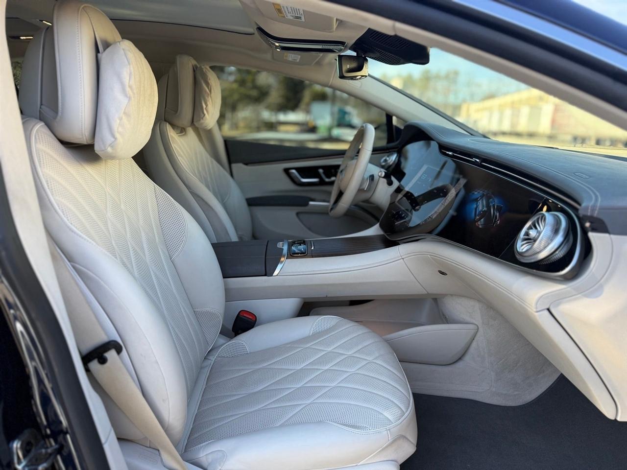 Mercedes-Benz EQS  2022