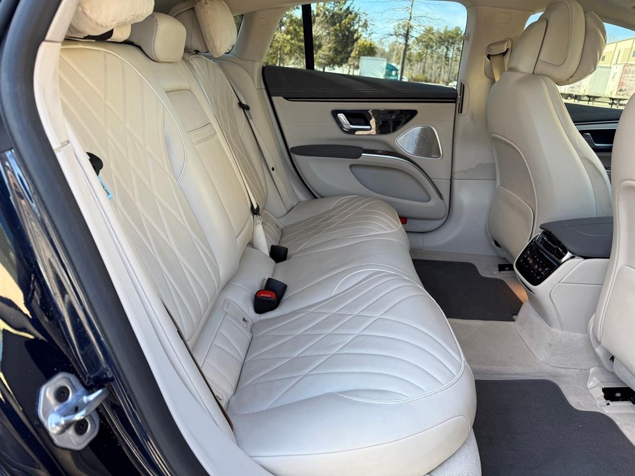 Mercedes-Benz EQS  2022