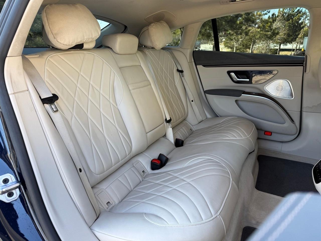 Mercedes-Benz EQS  2022