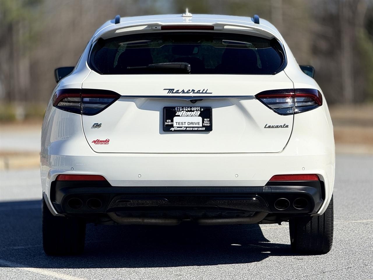 Maserati Levante  2021