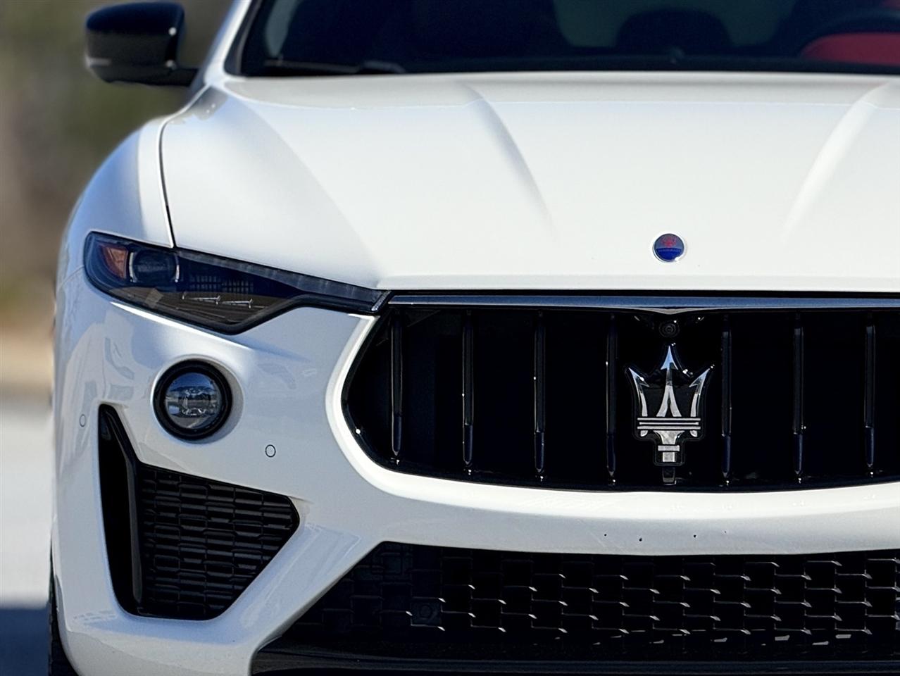 Maserati Levante  2021