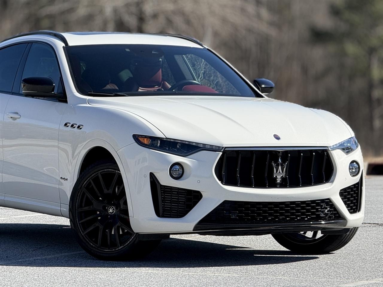 Maserati Levante  2021