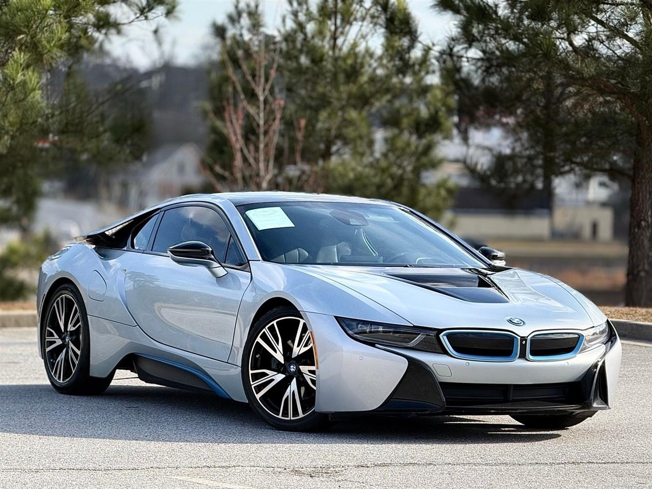 BMW i8  2015