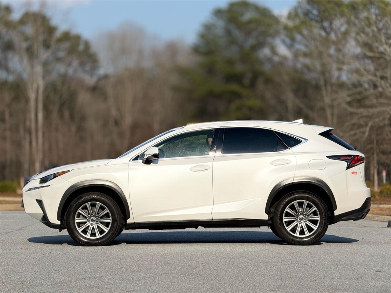 Lexus NX  2019