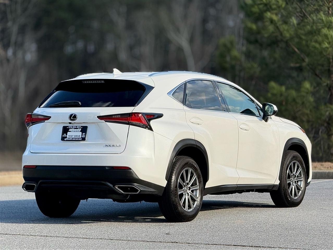 Lexus NX  2019