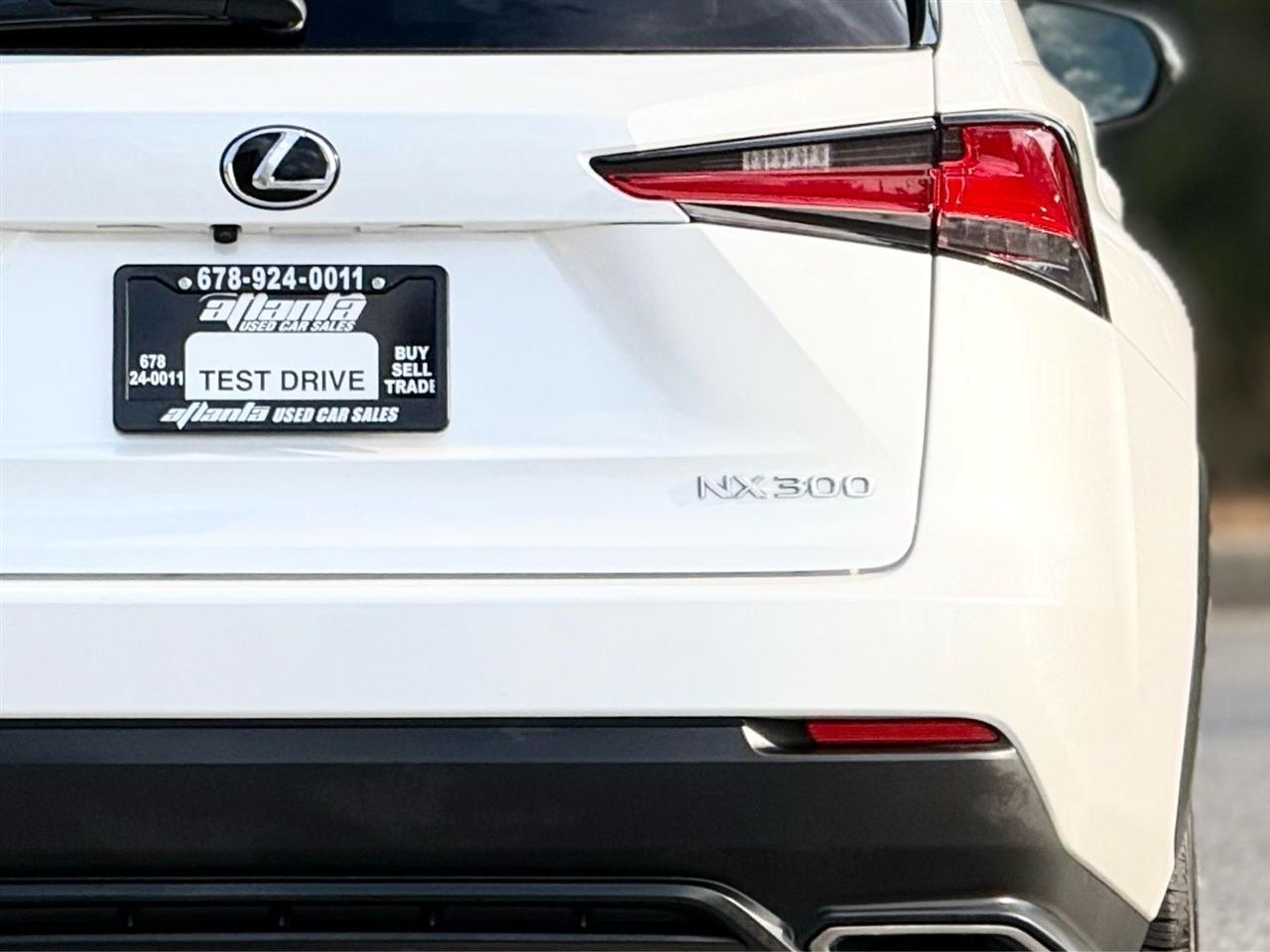 Lexus NX  2019