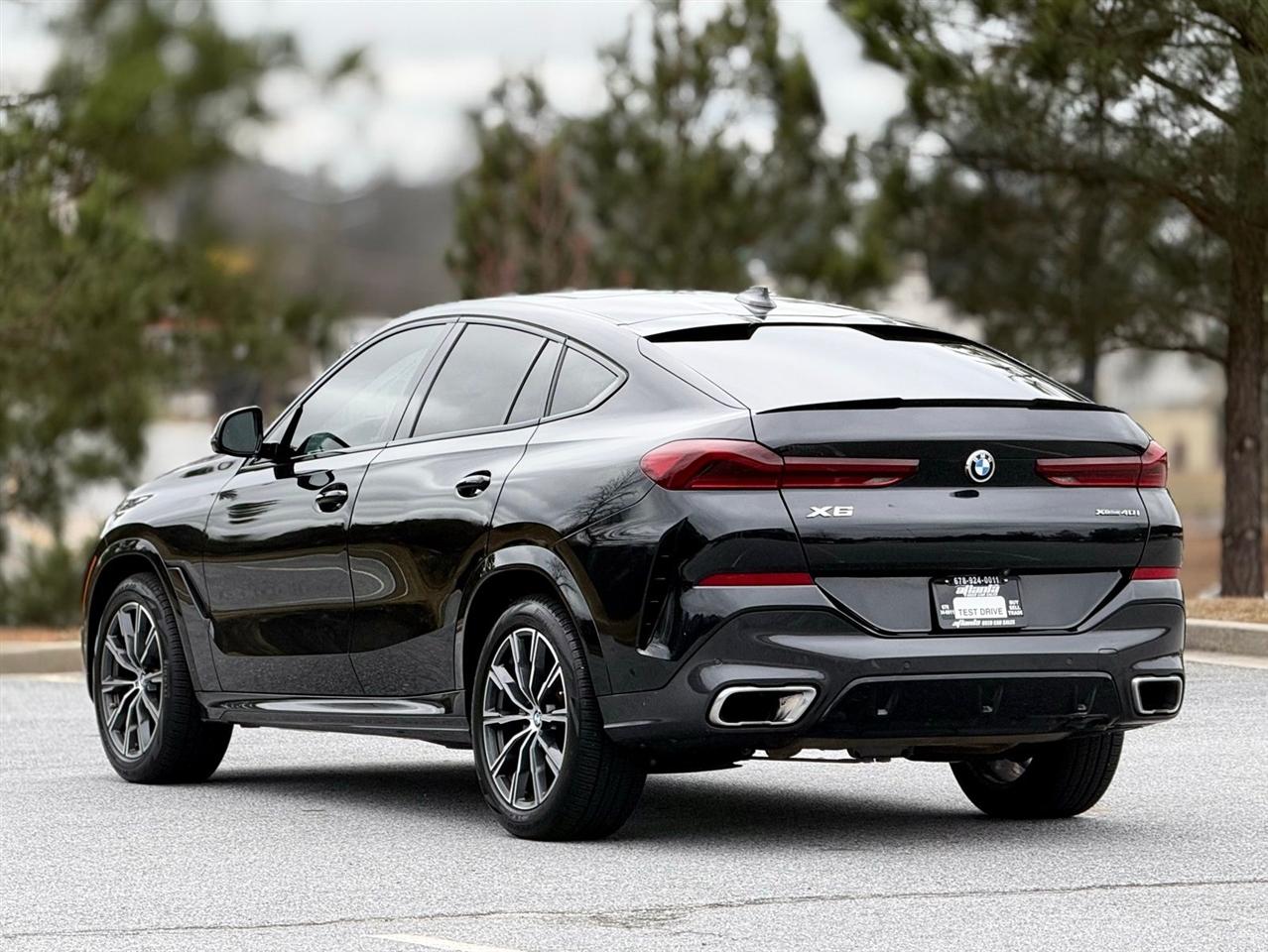 BMW X6  2021