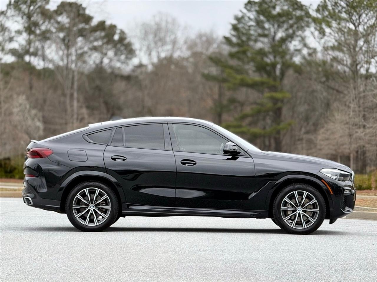 BMW X6  2021