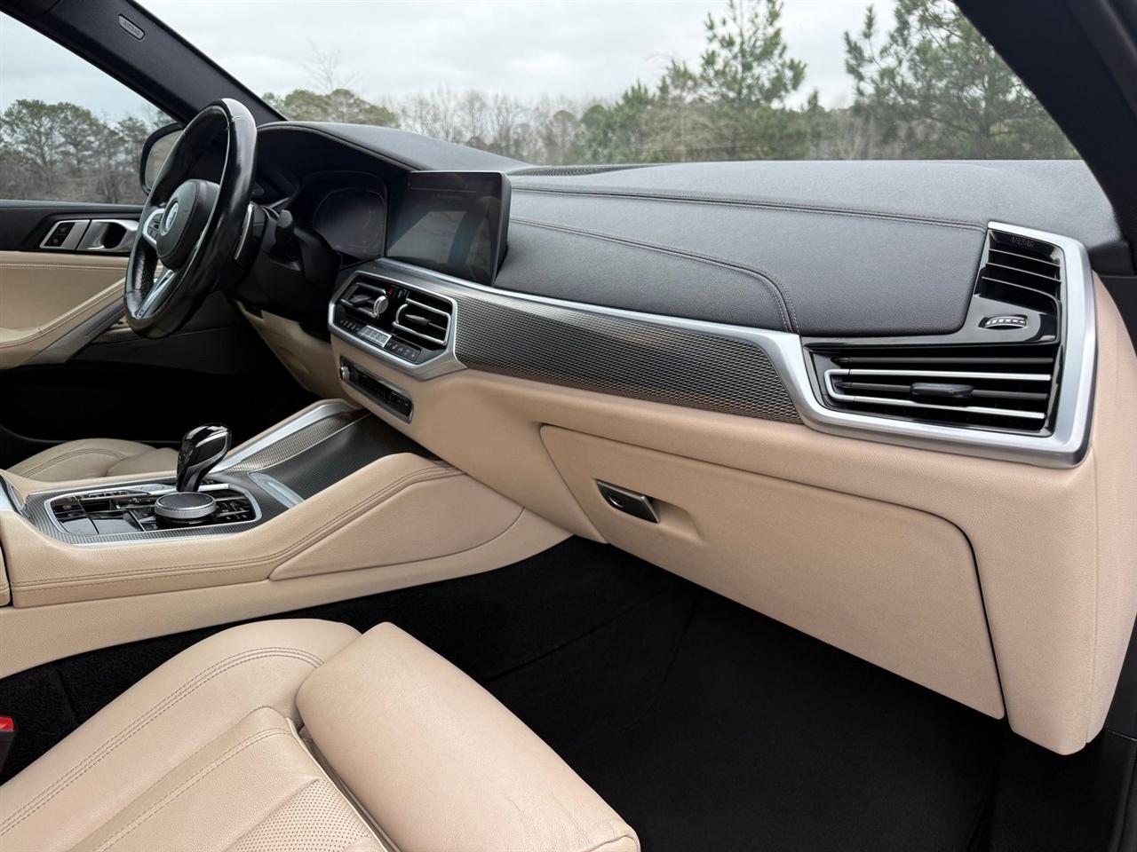 BMW X6  2021