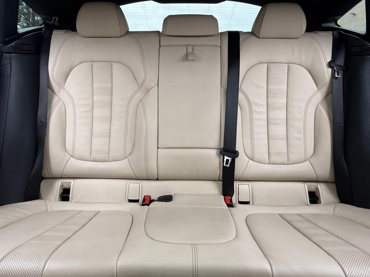 BMW X6  2021
