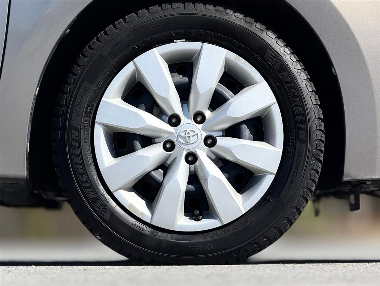 Toyota Corolla  2016