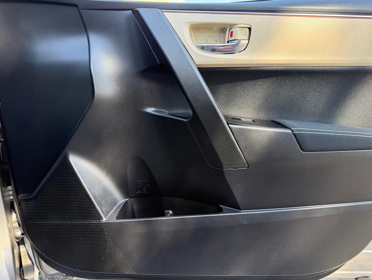 Toyota Corolla  2016