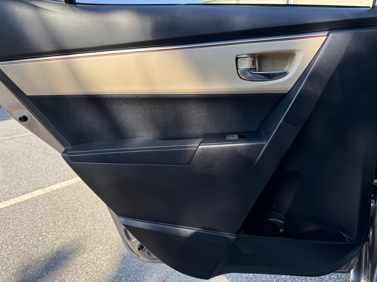 Toyota Corolla  2016